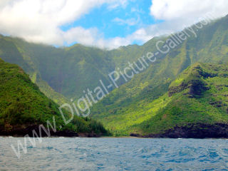 Hanakapiai Valley, Na Pali Coast, Kauai, Hawaii