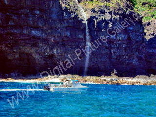 Waiahuakua Falls with Na Pali Tourboat, Kauai, Hawaii