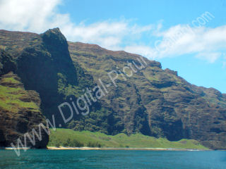 Nu'alolo Kai Beach and Mountains, Na Pali Coast, Kauai, Hawaii